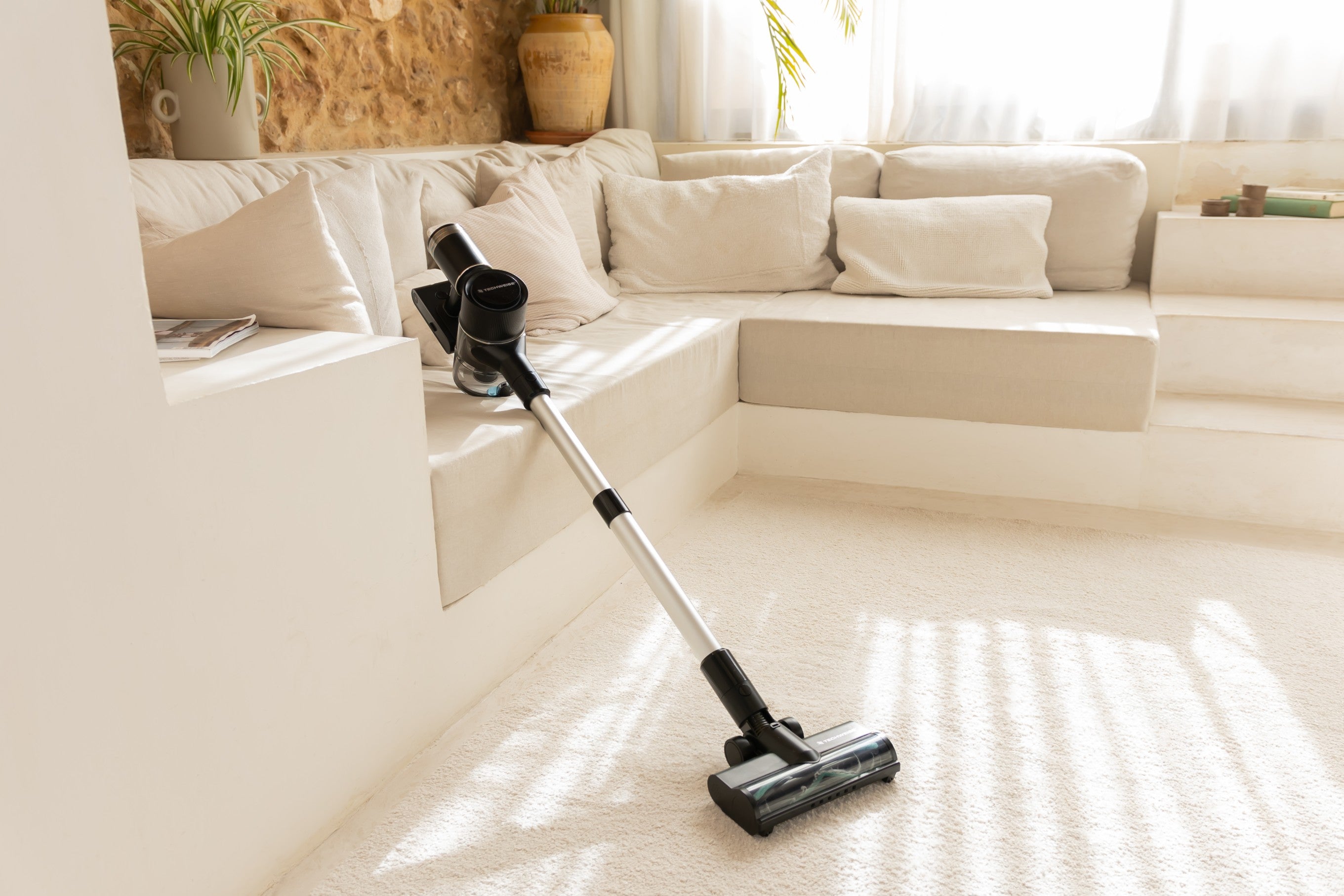 TV1 Aspirateur vertical sans fil - 90 minutes d'autonomie